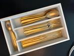 Seletti gouden /verguld bestek design, Huis en Inrichting, Keuken | Bestek, Ophalen of Verzenden, Gebruikt, Overige materialen