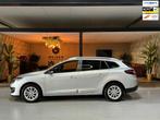 Renault Mégane Estate 1.2 TCe Limited Garantie Facelift Cru, Voorwielaandrijving, Euro 5, Stof, Gebruikt