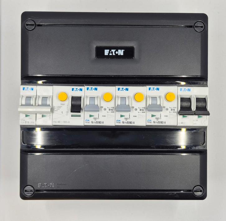 Eaton groepenkast., Hobby en Vrije tijd, Elektronica-componenten, Zo goed als nieuw, Ophalen