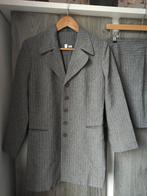 Mantelpakje  rok met blazer maat m grijs met krijtstreep, Maat 38/40 (M), Kostuum of Pak, WE, Ophalen of Verzenden