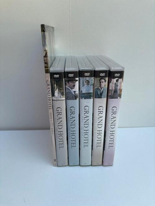 Grand Hotel complete serie, seizoen 1 t/m 3, Cd's en Dvd's, Dvd's | Tv en Series, Zo goed als nieuw, Boxset, Vanaf 12 jaar, Ophalen of Verzenden