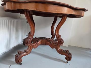 hele mooie tafel! beschikbaar voor biedingen