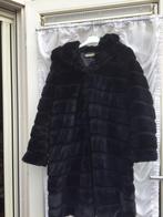 Zwarte faux fur jas S/M, Ophalen of Verzenden