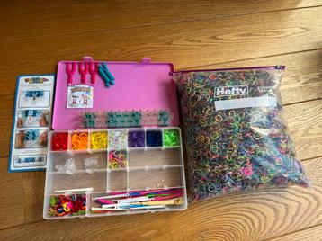 Loombandjes Pakket met opbergdoos beschikbaar voor biedingen