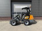 Giant G2300 X-TRA HD minishovel / kniklader NIEUW €545 LEA, Zakelijke goederen, Machines en Bouw | Kranen en Graafmachines, Tobroco