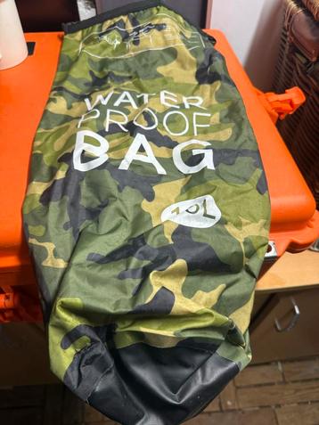 Waterdichte Zak - 10 Liter beschikbaar voor biedingen