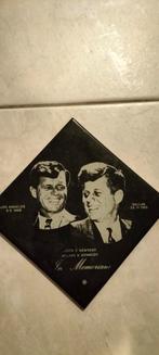 John F Kennedy gedenk tegel zwart, Ophalen of Verzenden