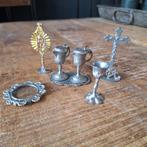 Diverse  miniatuur religieuze  items, zoals monstrans, kelk, Antiek en Kunst, Antiek | Religie, Ophalen of Verzenden
