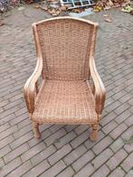 Rotan Stoel - Comfortabel en Stijlvol, Huis en Inrichting, Stoelen, Ophalen, Zo goed als nieuw, Bruin, Eén