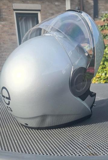 Schubert C3 motorhelm met communicatie. beschikbaar voor biedingen