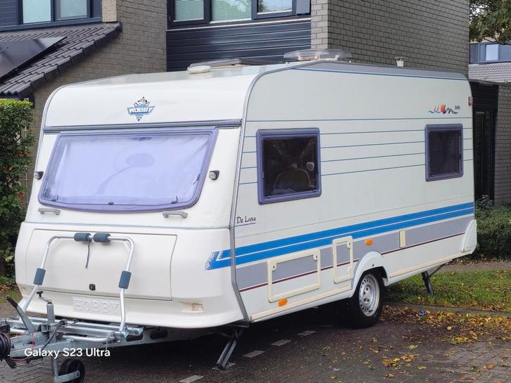 Hobby de luxe 450 Caravan - Perfect voor uw vakantie!, Caravans en Kamperen, Caravans, Particulier, tot en met 4, 1000 - 1250 kg