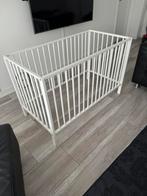 Baby bed, Kinderen en Baby's, Kinderkamer | Bedden, Ophalen of Verzenden, Minder dan 70 cm, Minder dan 140 cm, Zo goed als nieuw