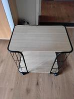 Verrijdbaar tafeltje, Verzenden