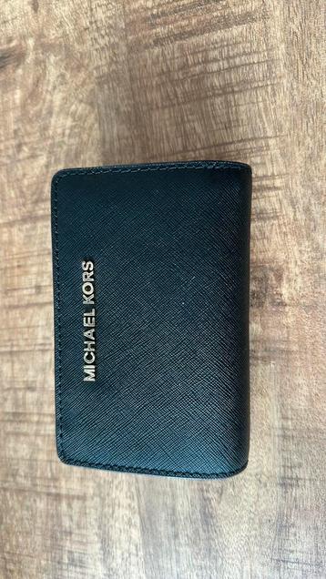 Michael kors portomonnee (zwart) beschikbaar voor biedingen