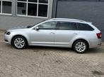 Skoda Octavia Combi 1.0 TSI Greentech Ambition Business Bj 2, Auto's, Stof, Gebruikt, Origineel Nederlands, Handgeschakeld