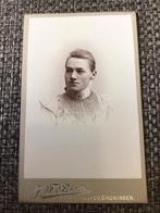CDV, Vrouw, J.F. Blöte, Groningen, Carte de Visite 2, Ophalen of Verzenden, Voor 1940, Gebruikt, Foto