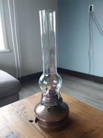 Oude koperen olielamp., Ophalen