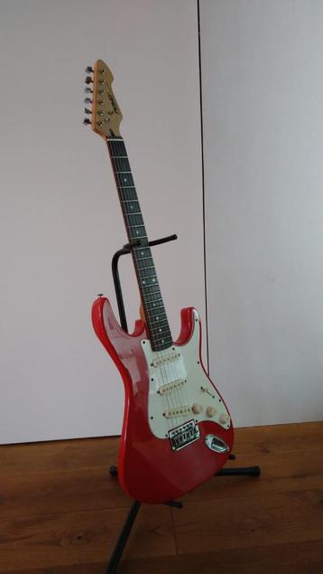 Peavey International Electrische Gitaar beschikbaar voor biedingen