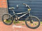 Royal Bugatti Tornado | BMX fiets | 20 inch | Goud/Zwart, Ophalen, Staal, Royal Bugatti Tornado, Voetsteunen