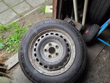 Winterbanden VW Transporter 205/65R16C beschikbaar voor biedingen