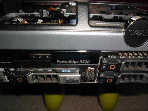 Dell poweredge R320, Computers en Software, Servers, Gebruikt, 2 tot 3 Ghz, 8 GB, Hot swappable onderdelen, Ophalen