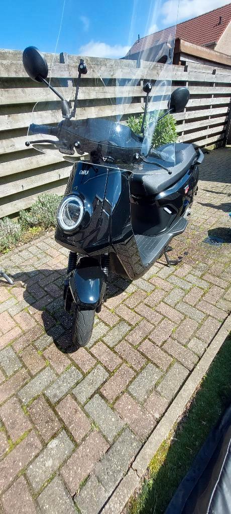 Niu MQi GT LITE met één defecte accu, Fietsen en Brommers, Scooters | Overige merken, Zo goed als nieuw, Maximaal 45 km/u, Elektrisch