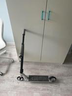Stuntstep, Fietsen en Brommers, Steps, Ophalen, Zo goed als nieuw, Gewone step