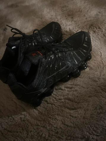 nike shox tl zwart 41 beschikbaar voor biedingen