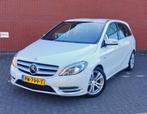 MERCEDES B-Klasse B 180 122PK Navigatie/Leder/Pdc, Auto's, Mercedes-Benz, Voorwielaandrijving, Euro 5, 4 cilinders, Handgeschakeld