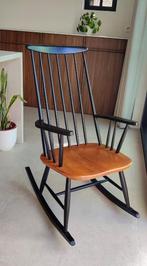 Scandinavisch Design schommelstoel, Huis en Inrichting, Stoelen, Wit, Zo goed als nieuw, Eén, Hout