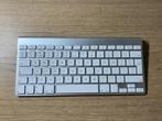 Apple A1314 Draadloos Toetsenbord, Ophalen of Verzenden, Zo goed als nieuw, Draadloos, Qwerty