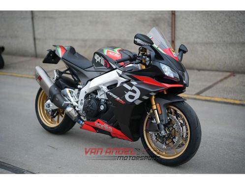 Aprilia RSV4 1100 Factory | Full Titanium Akra! (bj 2021), Motoren, Motoren | Aprilia, Bedrijf, Super Sport, meer dan 35 kW, 4 cilinders