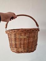 Basil Fietsmand - Rotan - Stuurbevestiging, Ophalen, Stuurbevestiging, Basil, Zo goed als nieuw