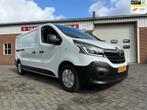 Renault Trafic 2.0 dCi 120pk T29 L2H1 Comfort navi airco cru, Voorwielaandrijving, Gebruikt, Euro 6, 2000 kg