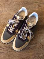 Sneakers - Maat 38, Kleding | Heren, Schoenen, Overige kleuren, Braend, Ophalen of Verzenden, Sneakers of Gympen