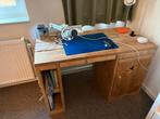 Houten Bureau met Kastje, stoer van stijger hout., Ophalen, Gebruikt, Bureau