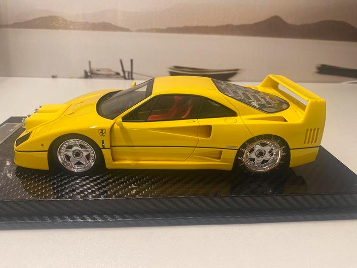 1:18 VIP Ferrari F40 Christmas Ski, Hobby en Vrije tijd, Modelauto's | 1:18, Nieuw, Auto, Overige merken, Ophalen of Verzenden