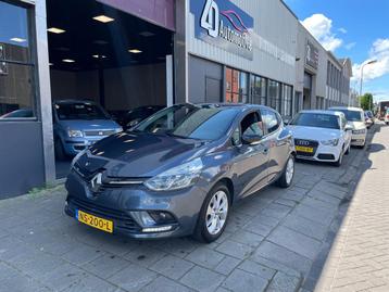 Renault Clio 0.9 TCe Limited beschikbaar voor biedingen