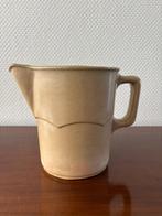 Art Deco kan / melkkan van bruin/créme aardewerk., Antiek en Kunst, Antiek | Keramiek en Aardewerk, Ophalen of Verzenden