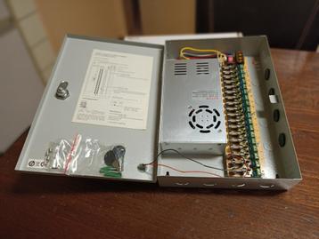 Geschakelde voeding in kast (25amp) beschikbaar voor biedingen