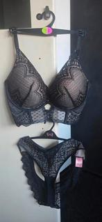 Diverse setjes Hunkemöller c85 broekje maat S/M, Hunkemöller, Verzenden, Setje