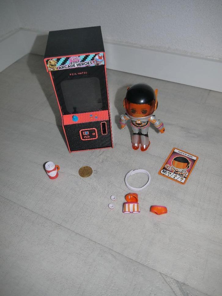 Als nieuw! L.O.L. Surprise Arcade Heroes serie 2, Super Air!, Kinderen en Baby's, Speelgoed | Poppen, Zo goed als nieuw, Overige typen