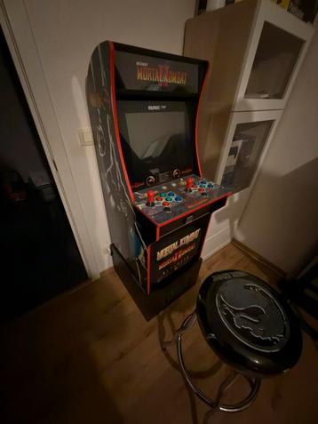 Mortal Kombat Arcade Kast met Windows NUC PC beschikbaar voor biedingen