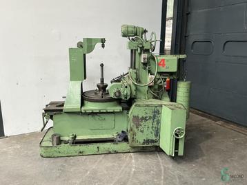 Tandwielbewerkingsmachines Van Dorst 1954 beschikbaar voor biedingen
