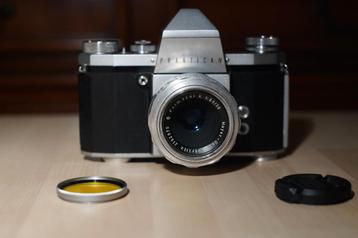 Praktica IV camera met Meyer optik primotar 50mm f3.5 