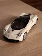 Welly 1/43 Pagani Huayra - Nieuwstaat, Vitrinemodel, Ophalen of Verzenden