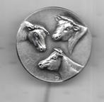 GROTE KOEIEN DIEREN SPELD ZILVERKLEURIG, Verzamelen, Speldjes, Pins en Buttons, Verzenden, Gebruikt, Dier of Natuur, Speldje of Pin