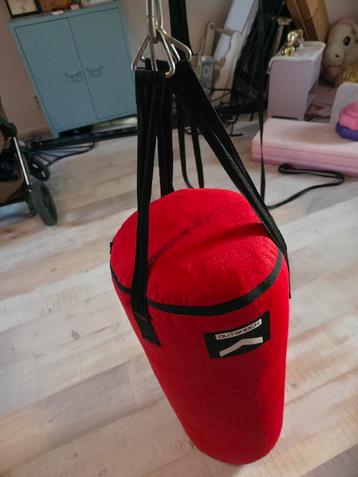 Stootkussen met ketting - Vechtsporttraining beschikbaar voor biedingen