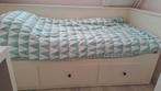Ikea Hemnes bedbank, Huis en Inrichting, Slaapkamer | Bedden, Ophalen, Wit, Tweepersoons, Zo goed als nieuw