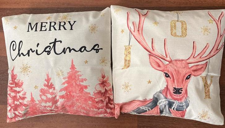 Kerstbomen rendier gewei roze Merry Christmas 2 kussenhoezen, Diversen, Kerst, Nieuw, Ophalen of Verzenden
